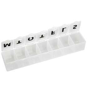 Týždenná krabička na tabletky – biela – blister – Sve / Nor / Dan