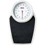 White Mechanical Floor Scale with Black Mat SECA 760