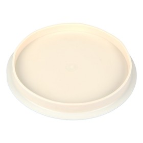 Non-slip base for dishes