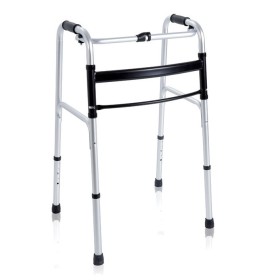 Foldable walker with 4 m tips