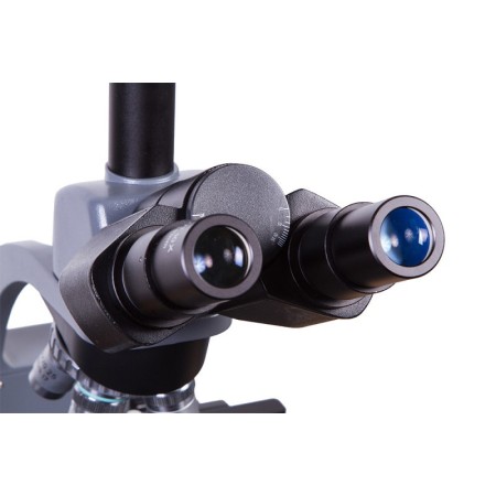 Microscop trinocular levenhuk 740t