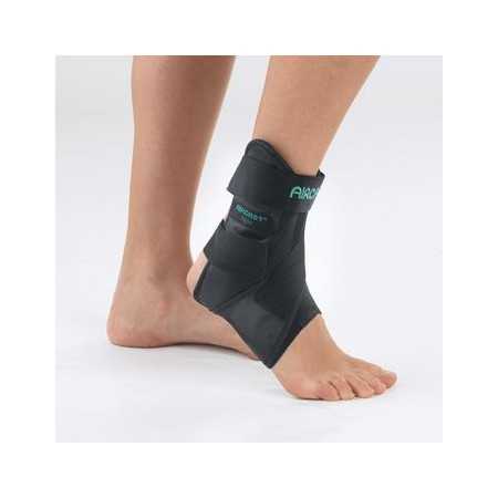 Aircast AirSport ankle brace