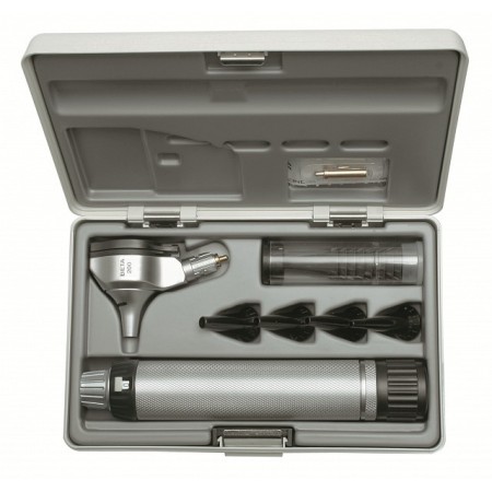 Set complet avec heine otoscope à fibre optique beta 200