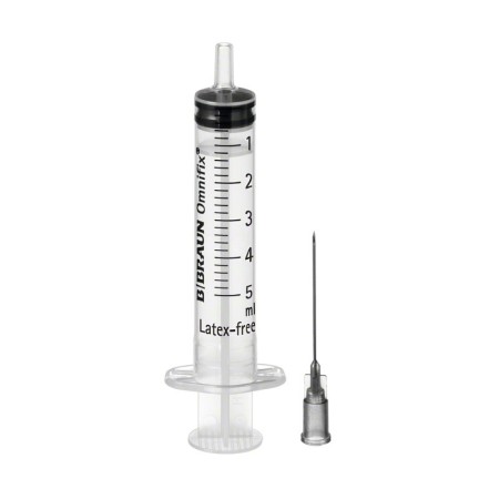 B.braun omnifix syringe 5 ml central luer - needle 22gx30mm - 100 pcs.