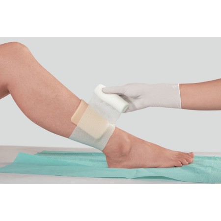 Askina schuimverband met twee lagen, 10x10 cm - 10 stuks.