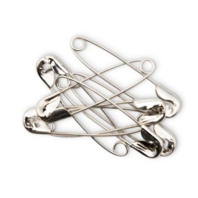 Pack of 6 safety pins 38 mm in minigrip bag