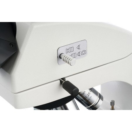 Digital trinocular microscope levenhuk med d40t lcd