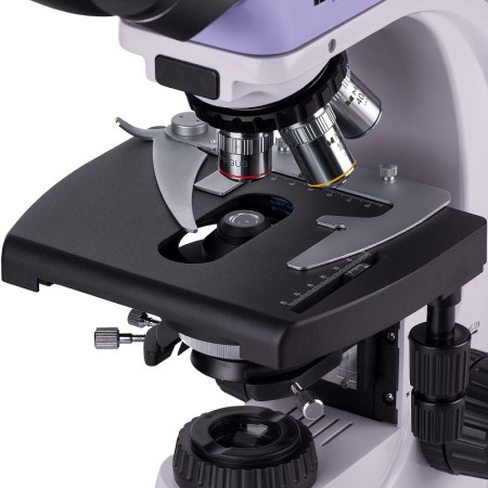 Mikroskop biologiczny MAGUS Bio D230TL LCD