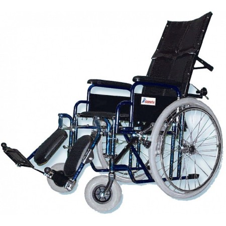 Fauteuil roulant avec structure en alliage métallique (chrome-molybdène et acier) avec dossier inclinable à 30° K125