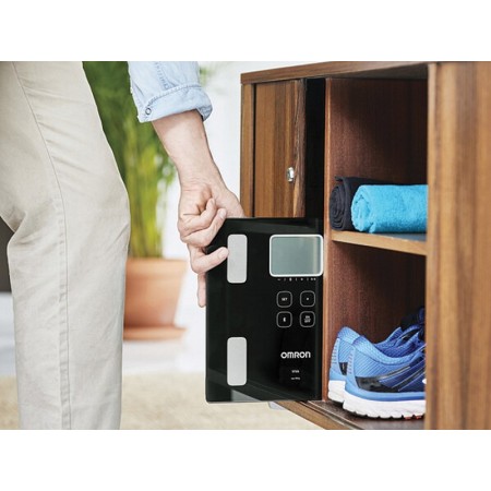 Bilancia omron viva hbf-222t-ebk