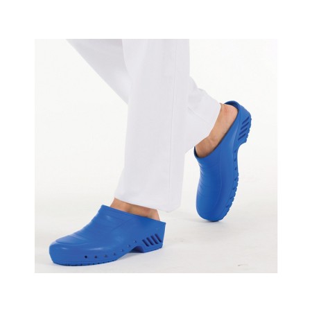Electric blue clogs - no holes - 34 - 1 pair