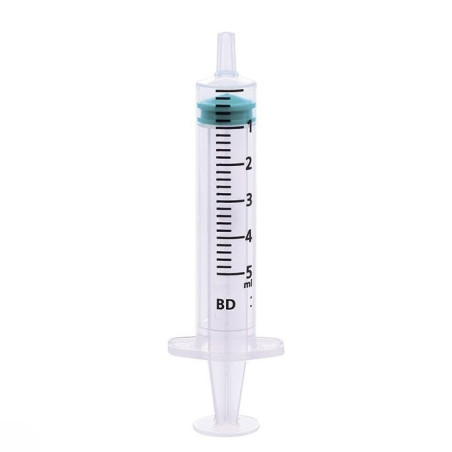 Seringue bd emerald 5 ml luer central slip sans aiguille - paquet de 100 pièces.